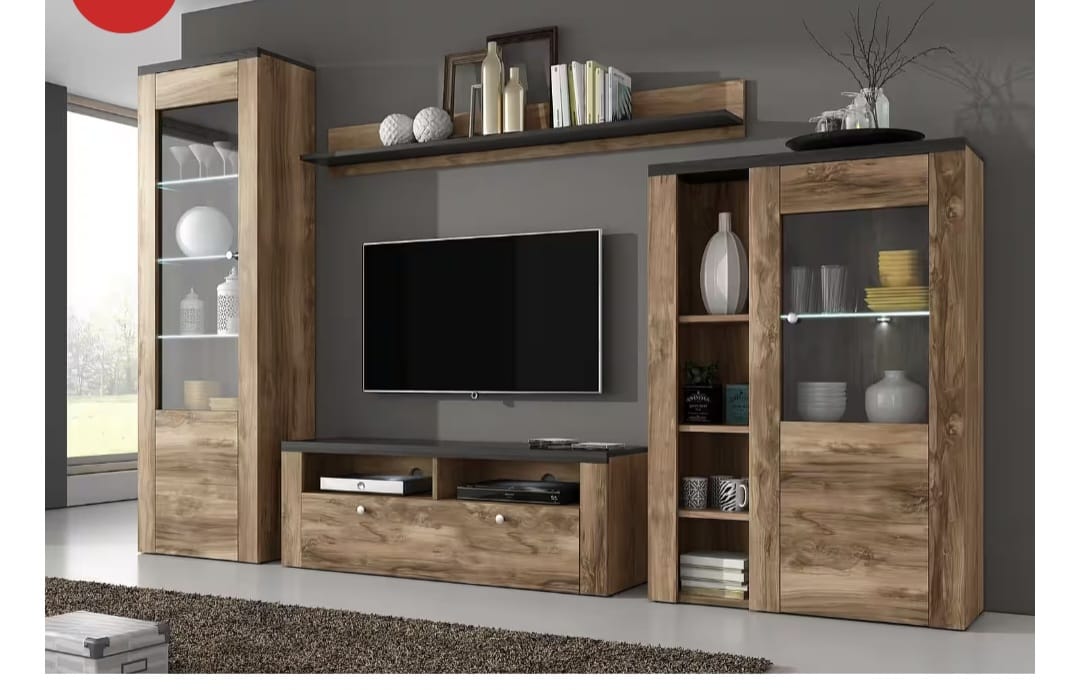Mobilier de living în finisaj stejar